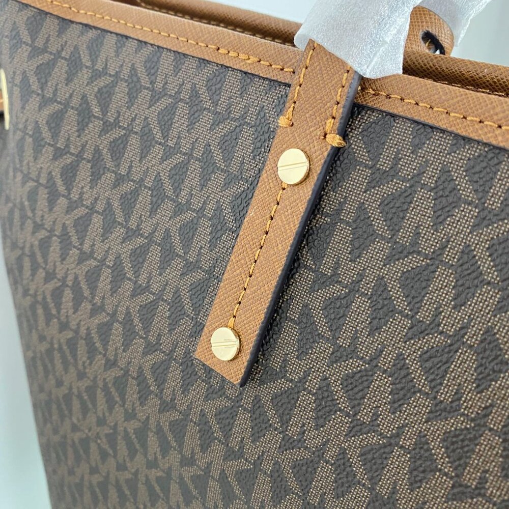 Michael Kors handbags - Picture 8 of 9